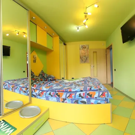 Sc & Entertainment Srl Apartment *